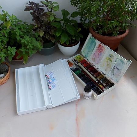 Про коробки для акварели