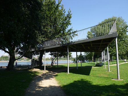 P1100143.jpg